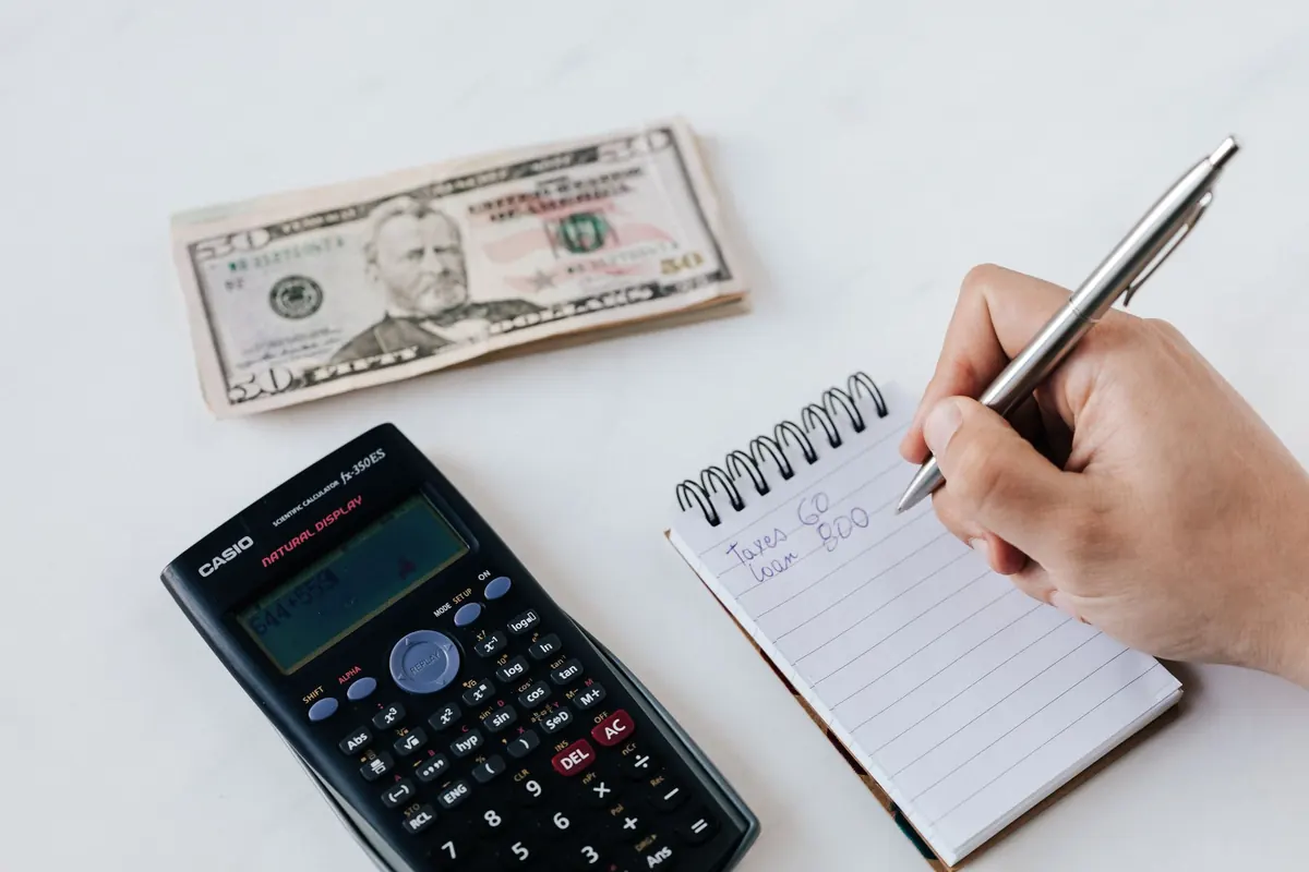 How to Build a Monthly Budget in the UK When Your Income Changes Each Month